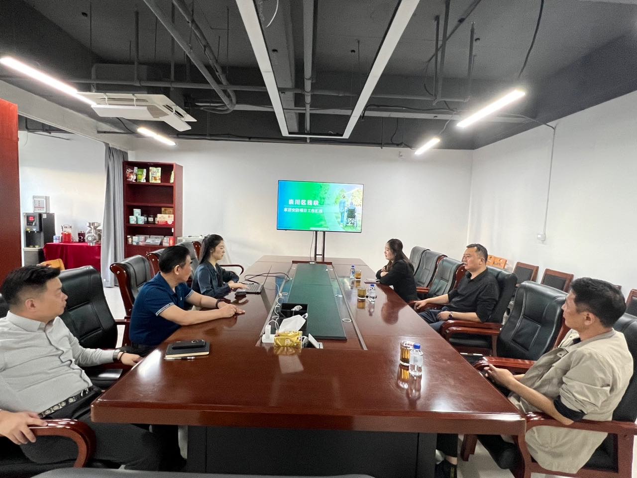 崇川區殘聯領導蒞臨我司視察指導