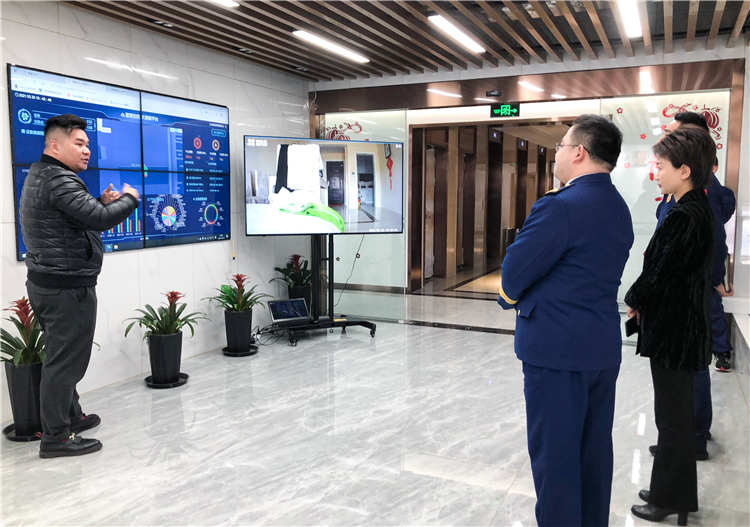 南通市崇川區消防大隊領導蒞臨我公司參觀指導